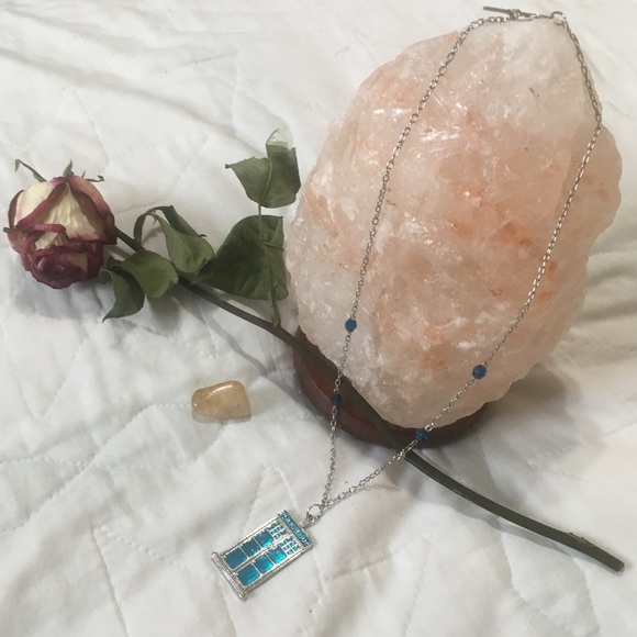 TARDIS Doctor Who Fanmade Necklace - Picture 2 of 6